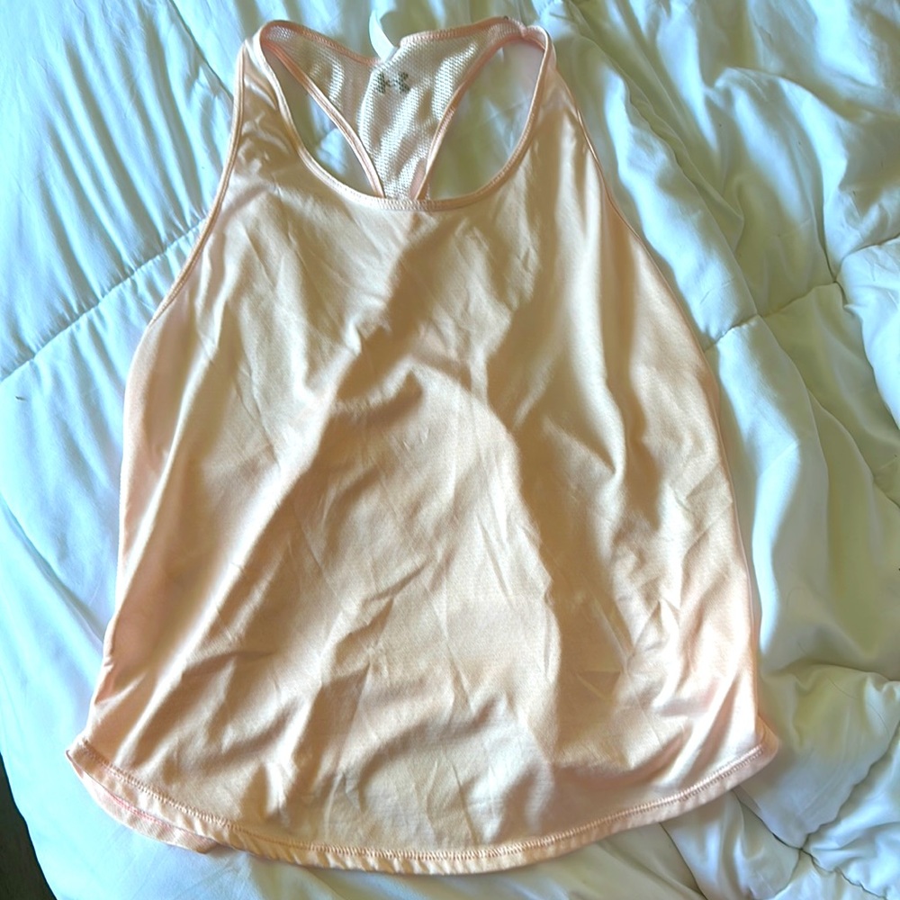 NWOT. Underarmour racer back tank.